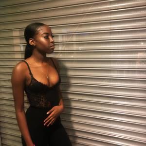 Meet your Posher, Aisha